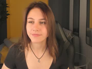 webcam girl valerie_shine capture image #344584