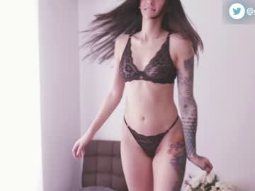 webcam girl gia_baker capture image #1886320