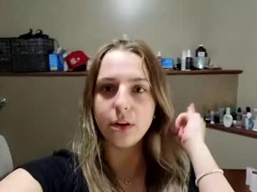 webcam girl allylottyy capture image #5549687