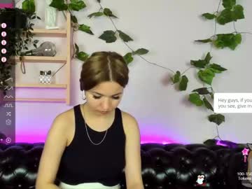 webcam girl britney_presty capture image #3129672