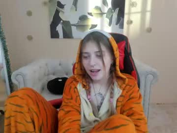 webcam girl kaleriaminx capture image #4744555