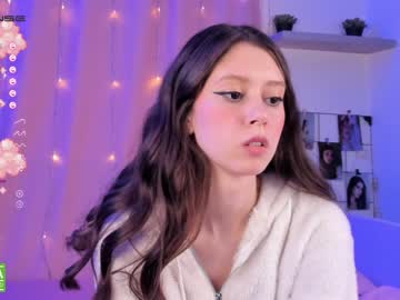 webcam girl alliesmiths capture image #3704431