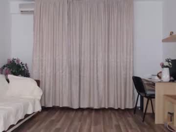 webcam girl i_am_sarahxxx capture image #3134870