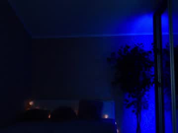 webcam girl shy_hott1e capture image #486548