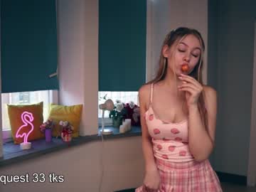 webcam girl aleksa_cutie capture image #1875225