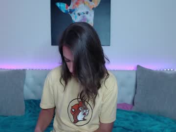 webcam girl holihurricane capture image #3069231