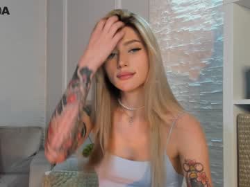 webcam girl _austra1ia capture image #3962612