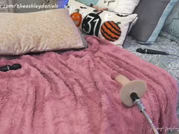 webcam girl theashleydaniels capture image #3839959