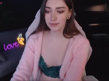webcam girl uwuxo capture image #4878373