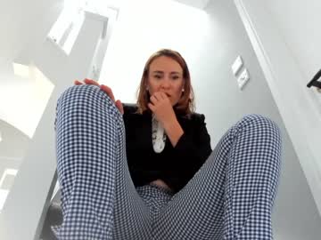 webcam girl eatmypie69 capture image #4239554