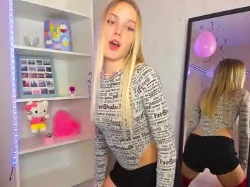 webcam girl emilymilkenn capture image #1084095