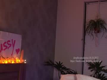 webcam girl _deepthroatgalactica capture image #4203696