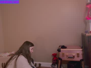 webcam girl chroniclove capture image #4579721