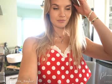 webcam girl phoenix_taylor capture image #2329873