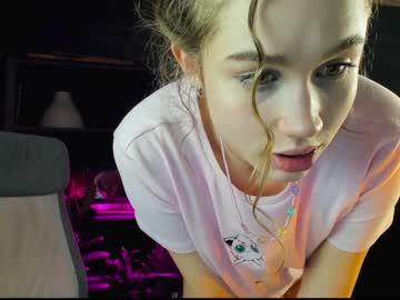 webcam girl mayabach capture image #4978933