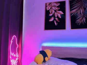 webcam girl aisneon capture image #2687937