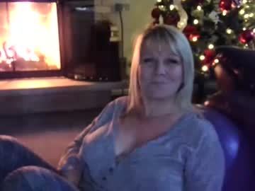 webcam girl daniluvs2 capture image #4501866