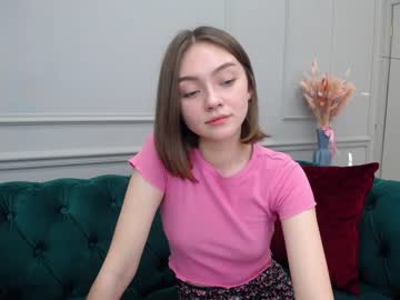 webcam girl adelewilson__ capture image #612678