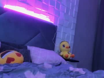 webcam girl meryfoxxx capture image #4325836