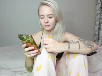 webcam girl honey_sunshine capture image #4270662