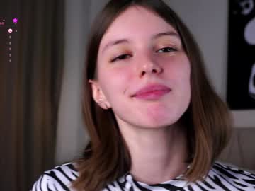 webcam girl aislyfarran capture image #5581438