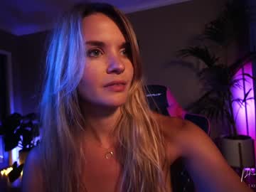 webcam girl phoenix_taylor capture image #217171