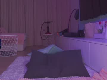 webcam girl aveksmr capture image #3944456