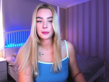 webcam girl 8a8y_nura capture image #1691256