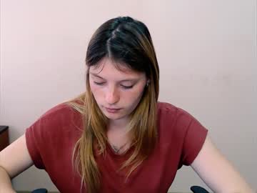 webcam girl lolli_fox_ capture image #2957838
