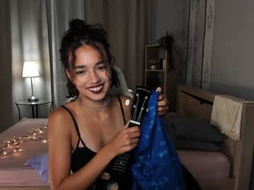 webcam girl ella_flare capture image #3573379