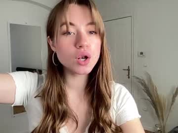 webcam girl strawberryjamx capture image #2317803