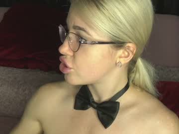 webcam girl xtina__ capture image #1156171