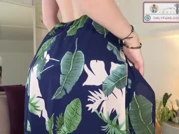 webcam girl belle_jlou capture image #4037550