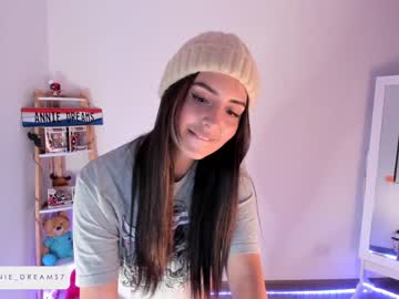 webcam girl annie_dreams capture image #770636