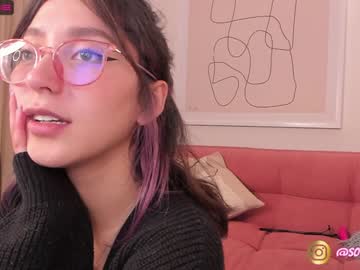 webcam girl maxinegh_ capture image #3318545