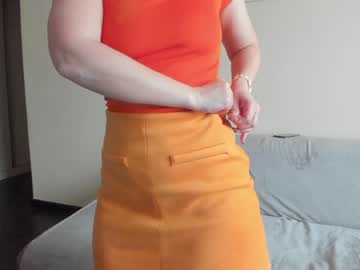 webcam girl emilymilf__ capture image #4898127