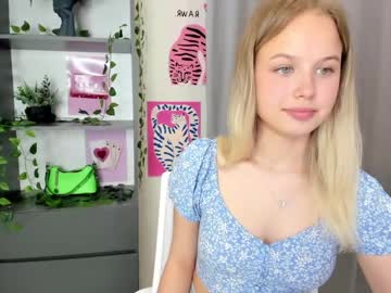 webcam girl tenderness_18 capture image #5632151