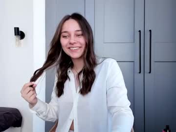webcam girl eleonora_linn capture image #2661235