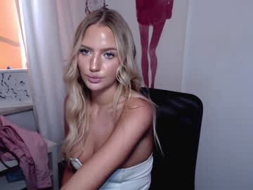 webcam girl shy_zorii capture image #2545671