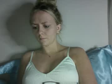 webcam girl mollyharttt capture image #5638870