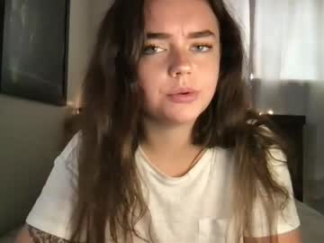 webcam girl lucyisjuicyy capture image #79841