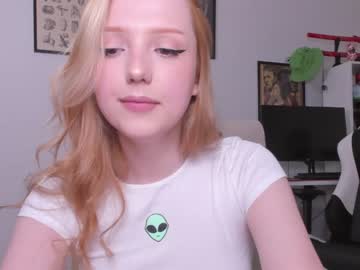 webcam girl lil_pumpkinpie capture image #2881595