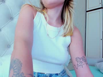 webcam girl dossennn capture image #3100060