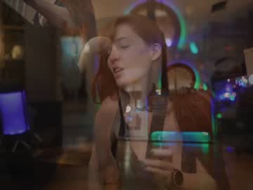 webcam girl tinatopp capture image #3597446