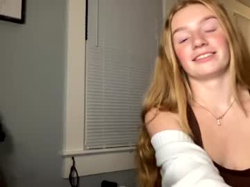 webcam girl kaybrookee capture image #4198799