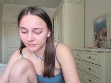 webcam girl eleonora_linn capture image #3351486