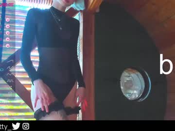 webcam girl lit1le_kitty_ capture image #4001726