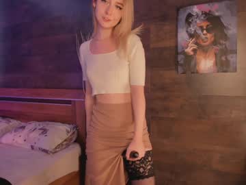 webcam girl yolandabertha capture image #4659885