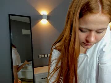 webcam girl roxybr0wn capture image #3501645