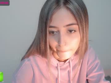 webcam girl gummy_bear7 capture image #1368860